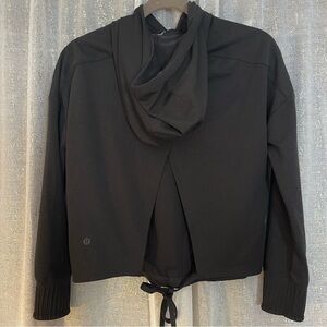 Lululemon Black Hoodie open back design size 4 or Small